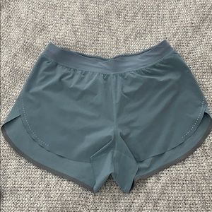 Lululemon Find Your Pace 3” Shorts